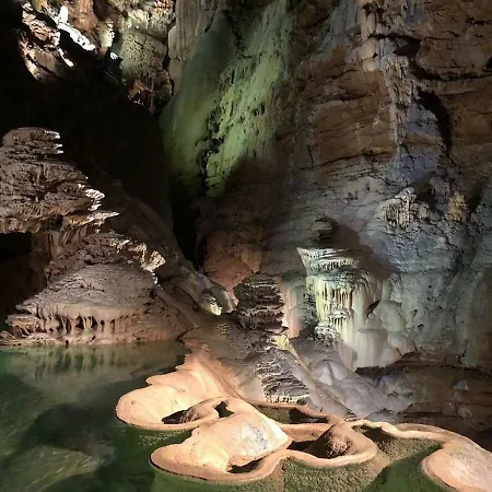 With Private Pool - Sarlat & Rocamadour *
