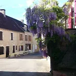 Maison 2 Chambres Avec Piscine Pres De Sarlat Et Rocamadour *