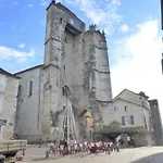 Maison 2 Chambres Avec Piscine Pres De Sarlat Et Rocamadour Ferienhaus