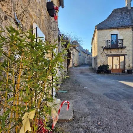 Feriehus Maison 2 Chambres Avec Piscine Pres De Sarlat Et Rocamadour Payrac
