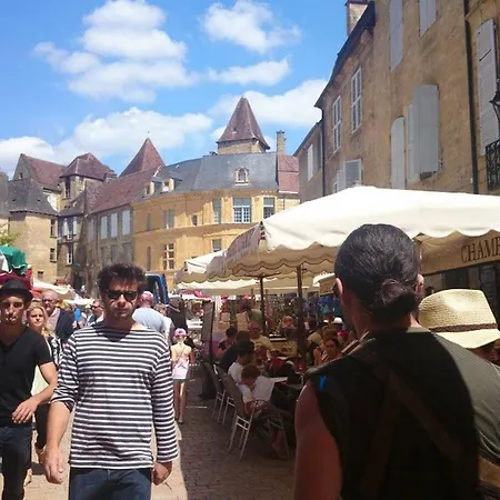 Charming House Between Lot & Dordogne With Private Pool Дом отдыха Payrac