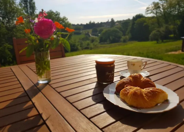 בית נופש Charming House Between Lot & Dordogne With Private Pool