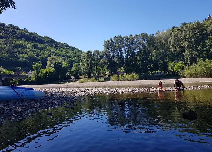 Maison 2 Chambres Avec Piscine Pres De Sarlat Et Rocamadour Feriehus