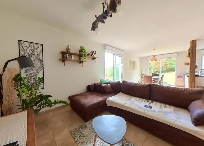 Maison 2 Chambres Avec Piscine Pres De Sarlat Et Rocamadour Feriehus Payrac