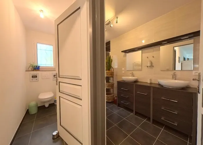 Maison 2 Chambres Avec Piscine Pres De Sarlat Et Rocamadour Payrac